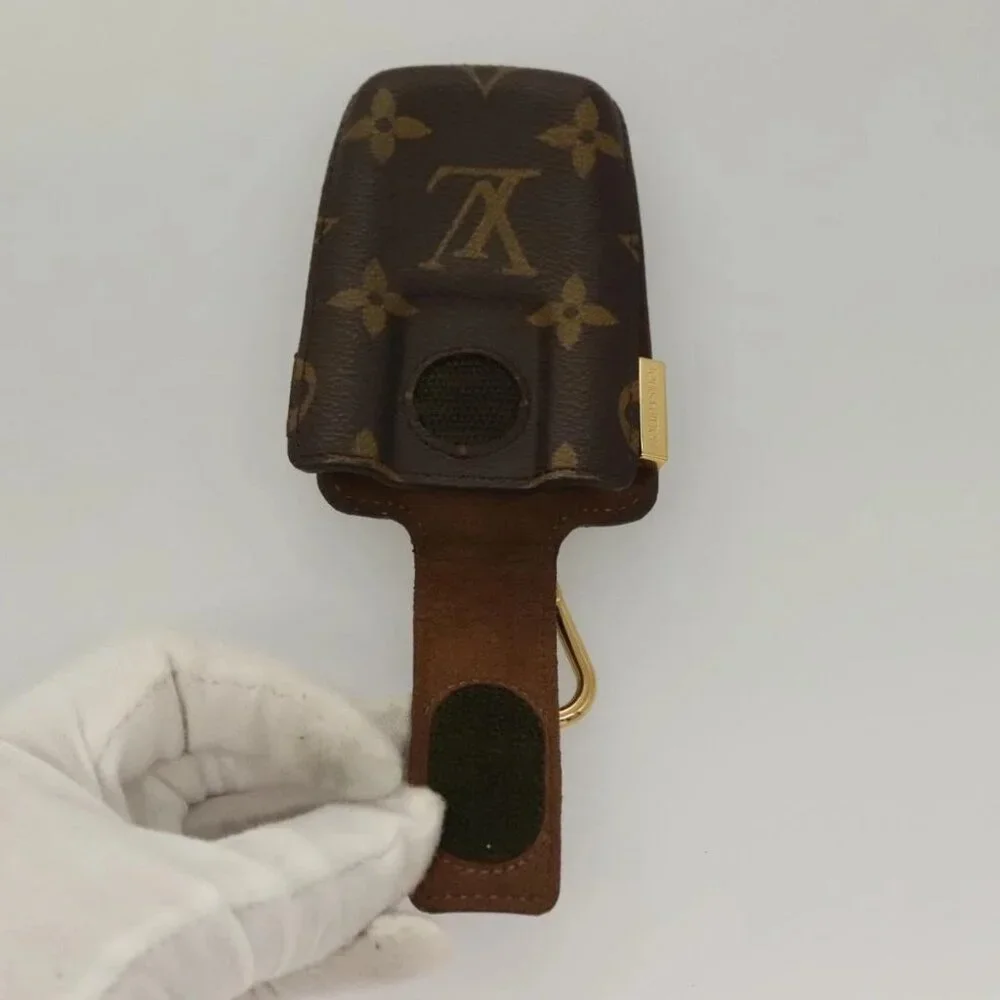 LOUIS VUITTON Monogram Etui Telephone International Cell